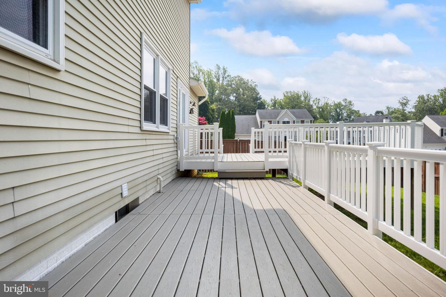 1 Markham Way photo 63