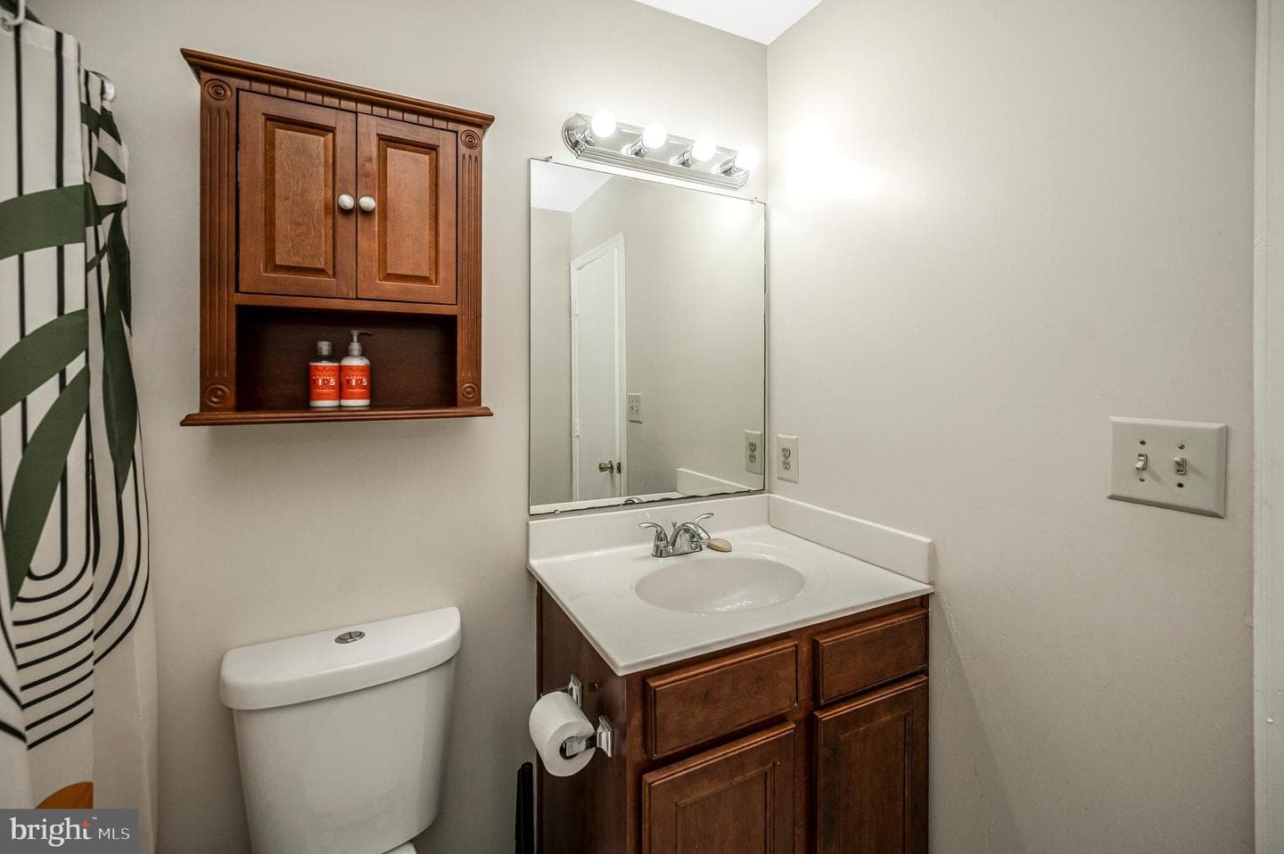 75 Fern Oak Circle #303 photo 26