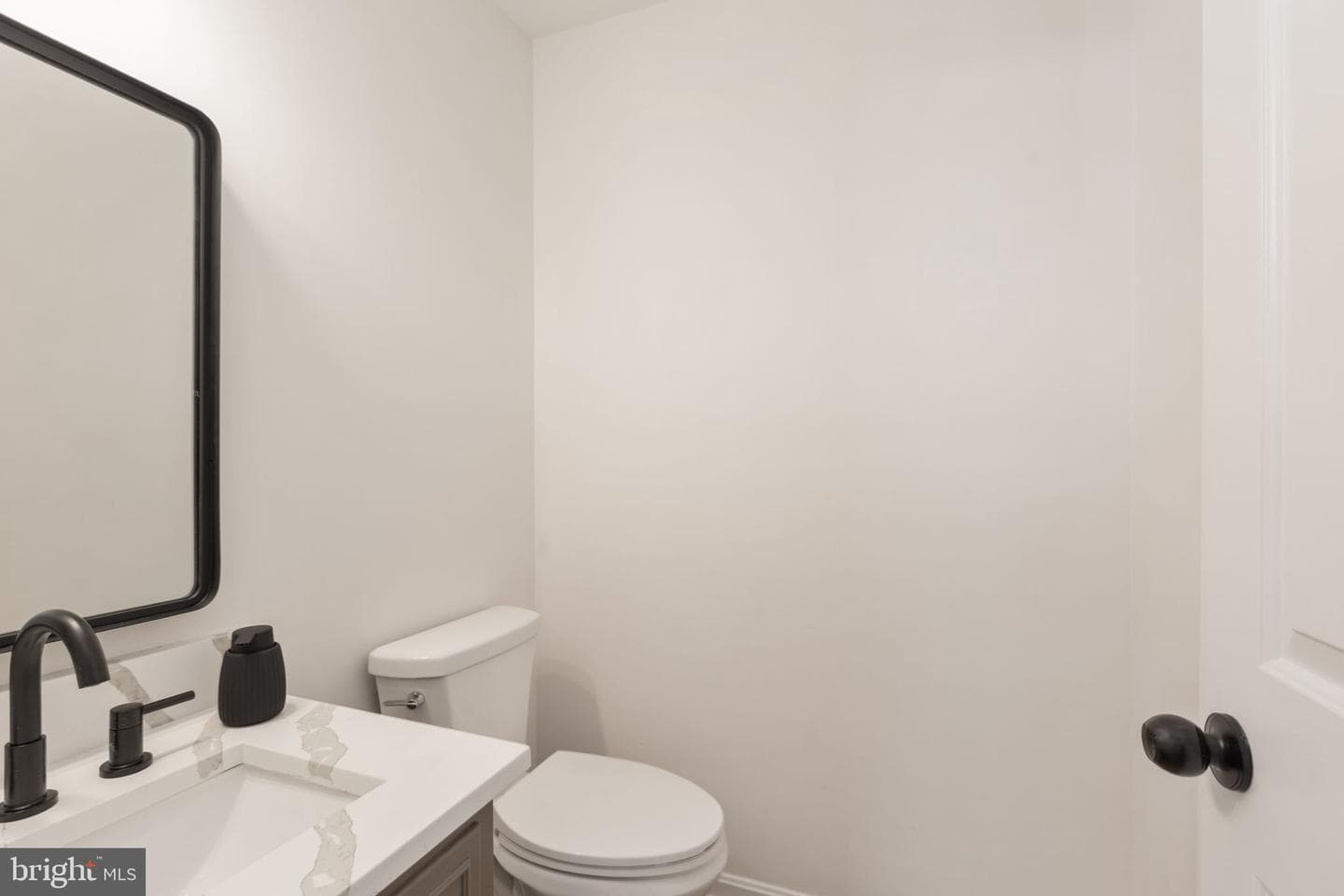 227 Overlook Court photo 26