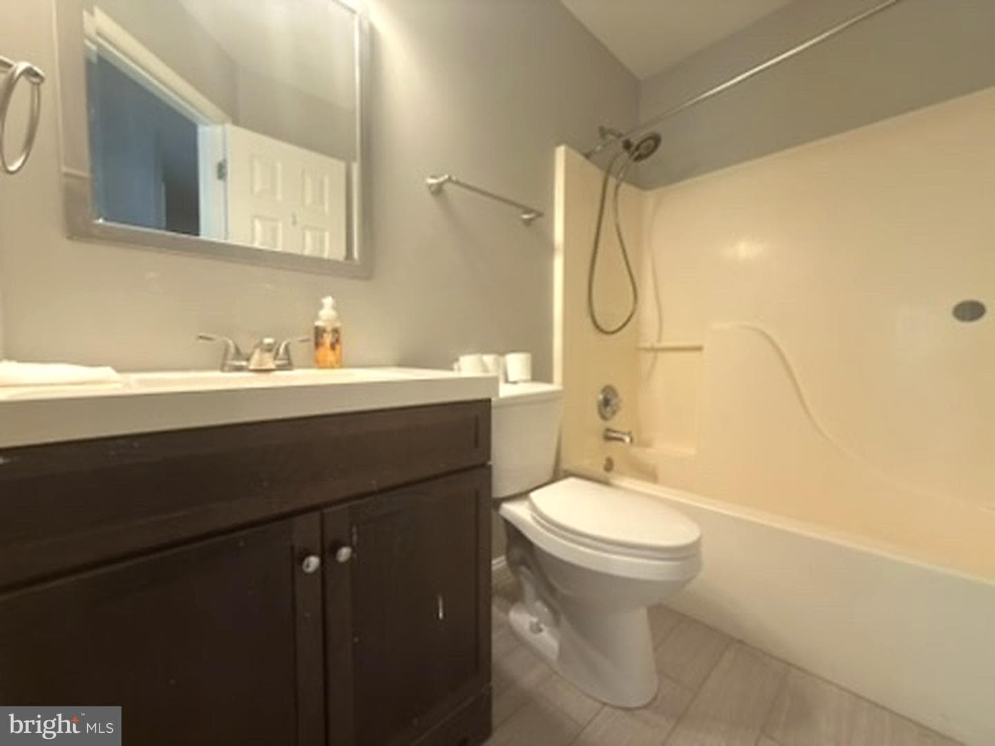 410 Munsons Hill Court photo 24