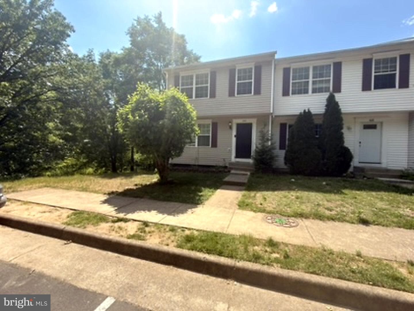 410 Munsons Hill Court photo 4