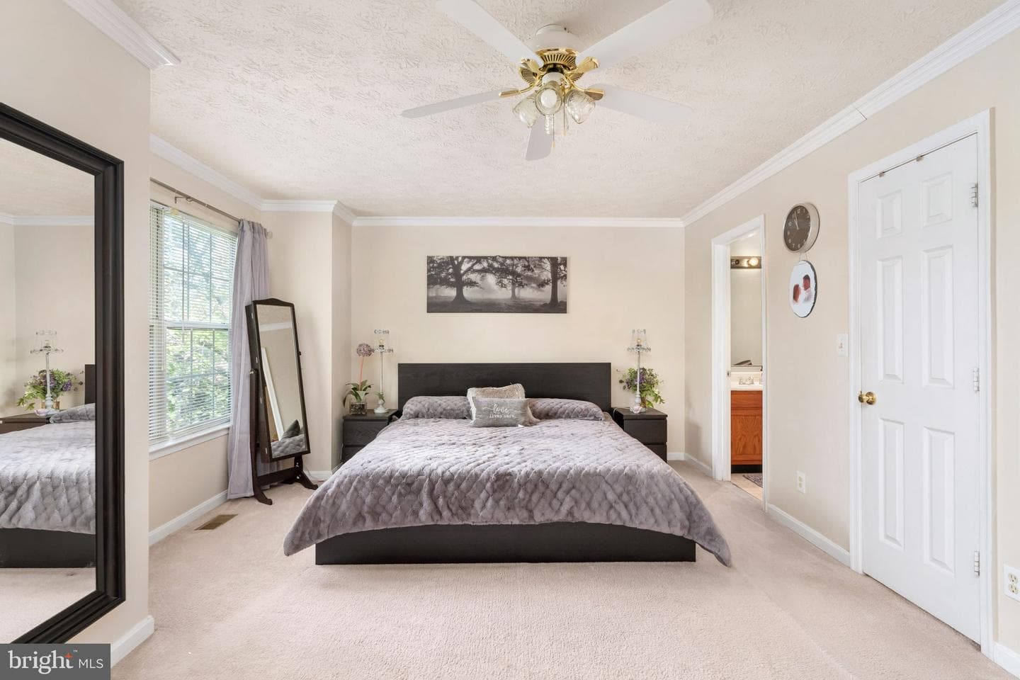 406 Rover Court photo 27