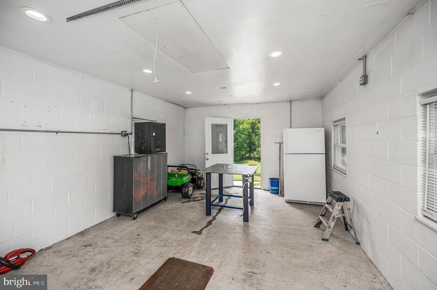 519 Telegraph Road photo 44