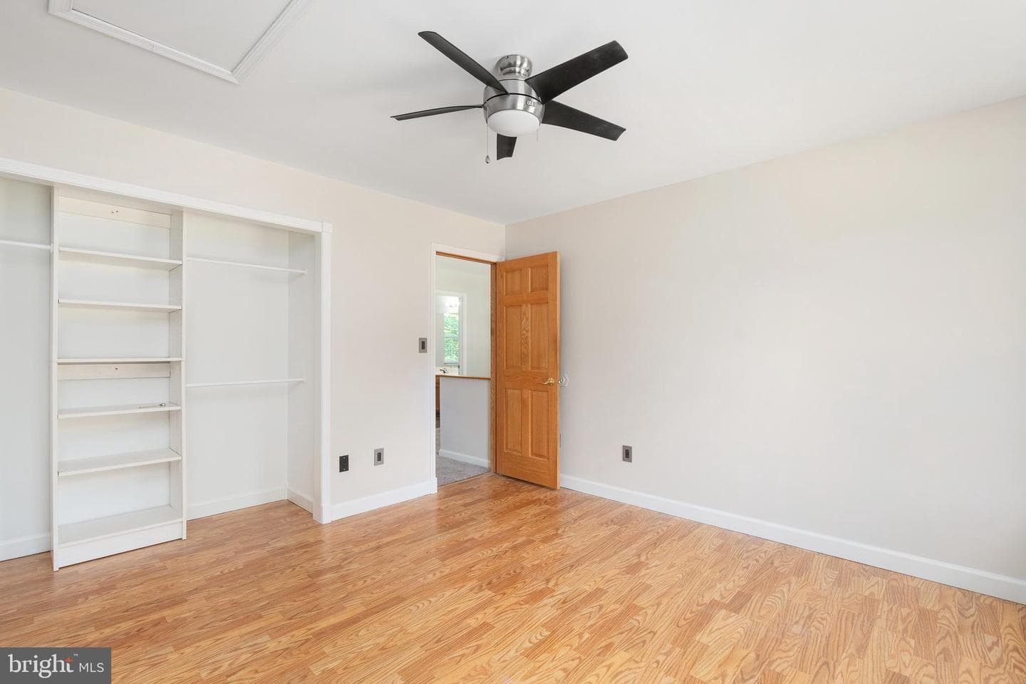 5 Timberwood Court photo 33