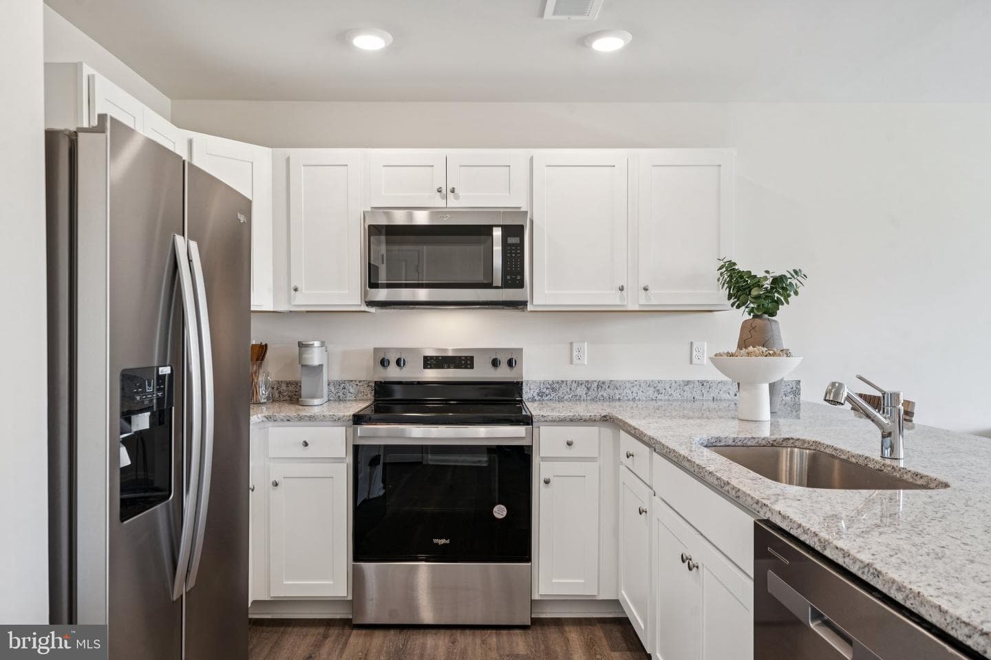 213 Camden Drive photo 4