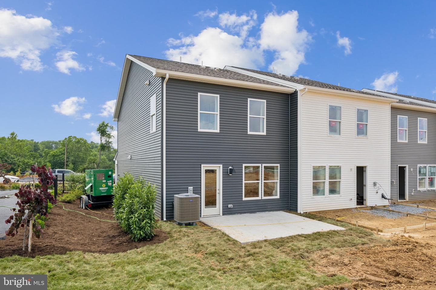 229 Camden Drive photo 31