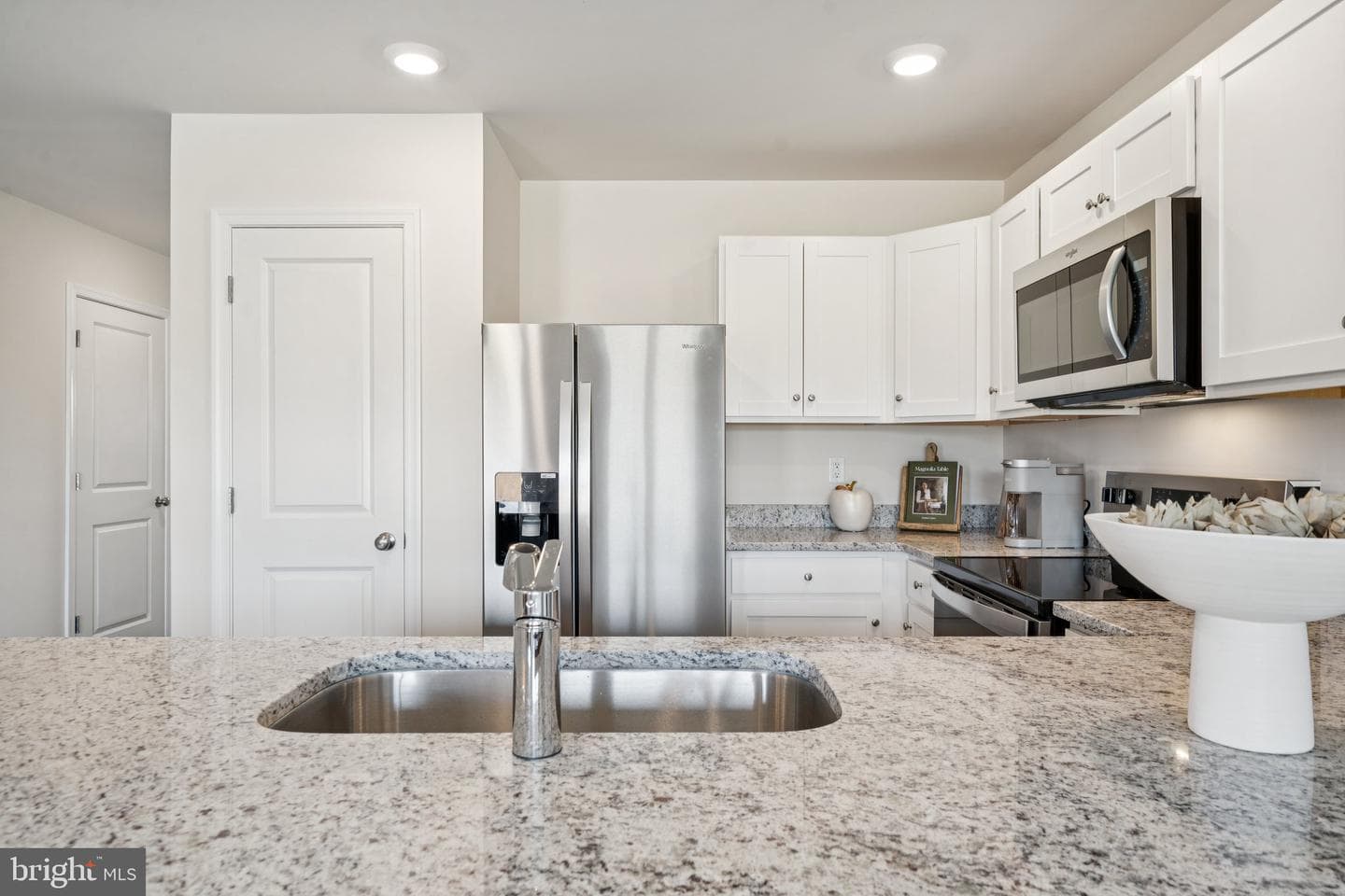 229 Camden Drive photo 8