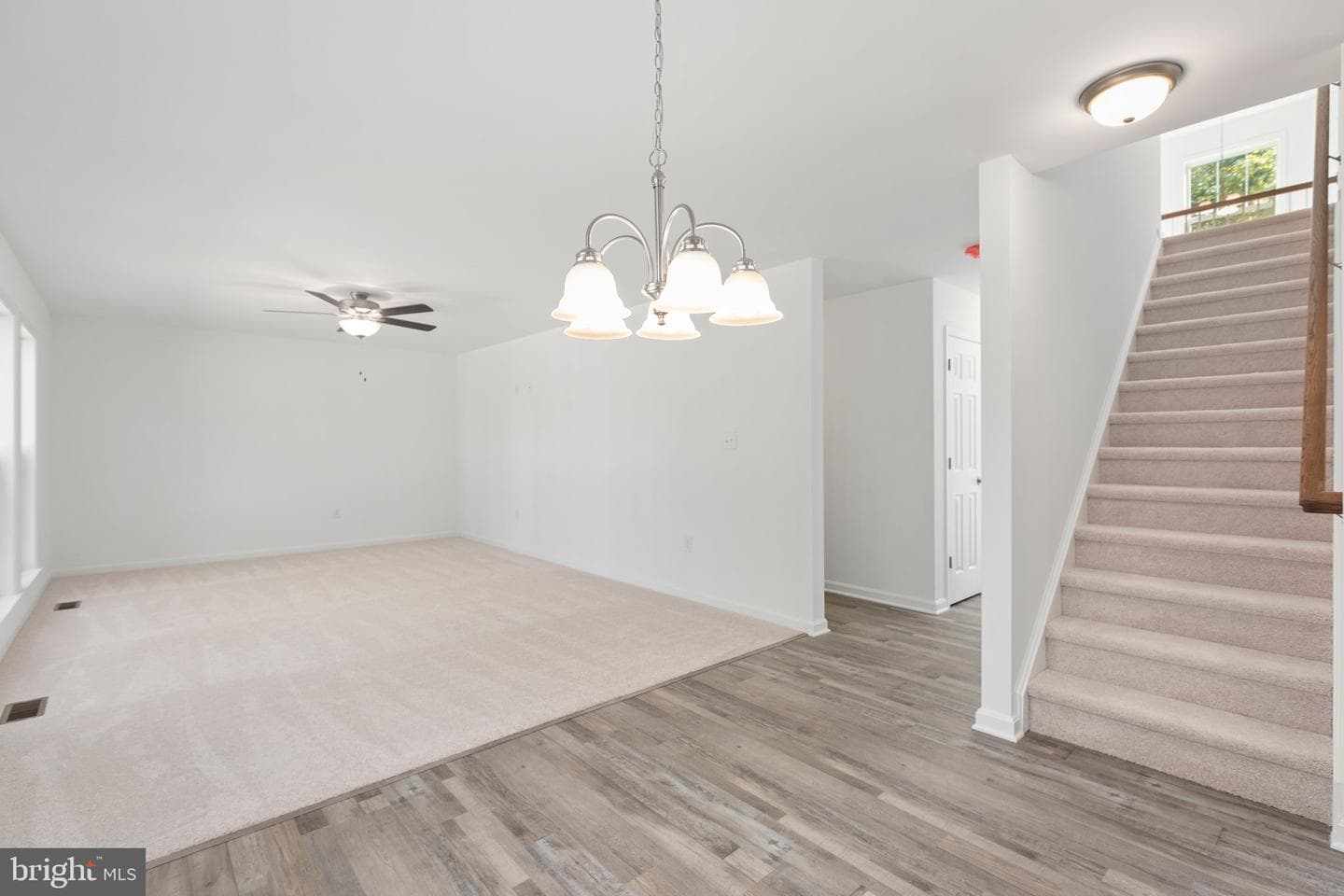 71 Laurel Lane photo 13