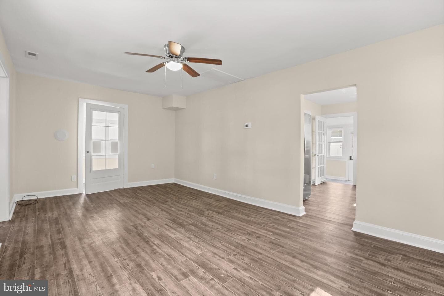 1212 Lossing Avenue photo 7