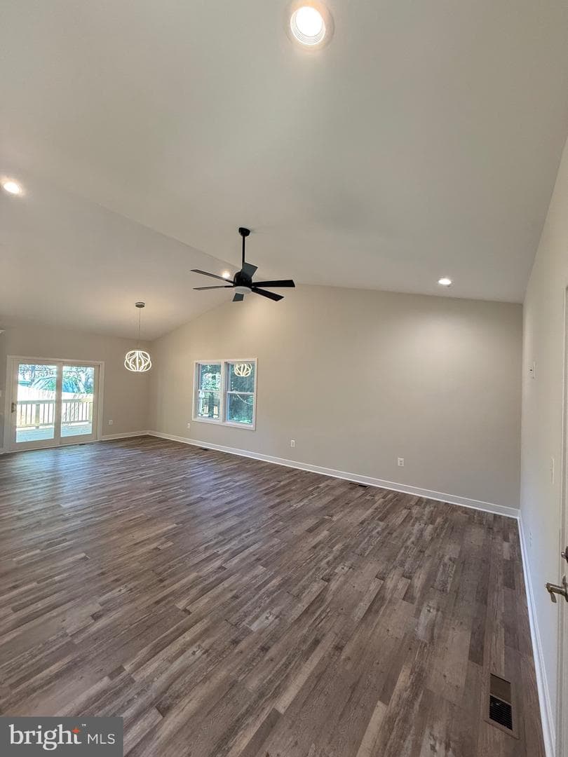 228 Dale Drive photo 10