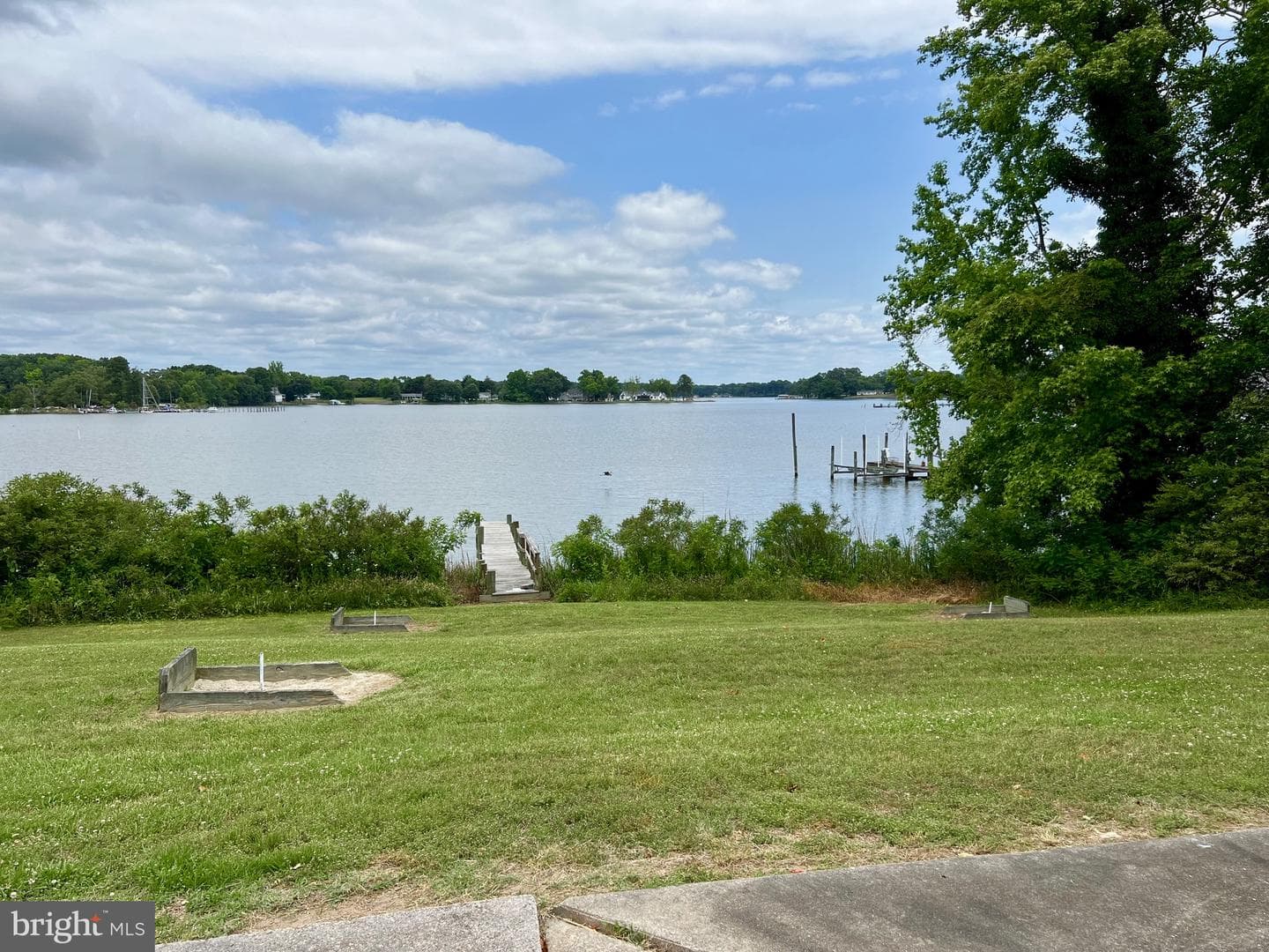 228 Dale Drive photo 46