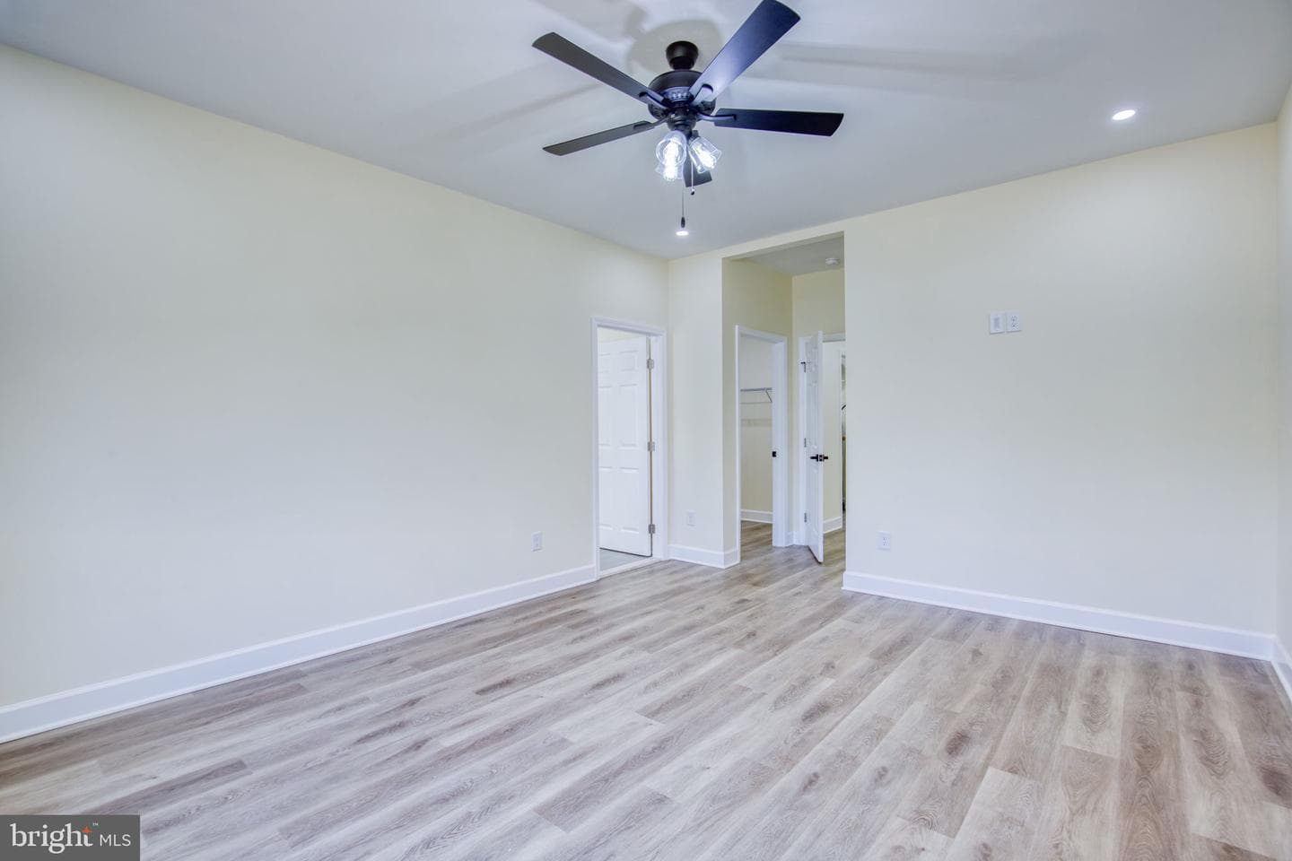 49 Poplar Lane photo 19