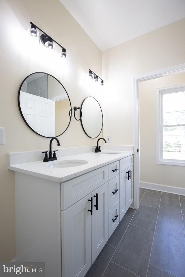 49 Poplar Lane photo 23