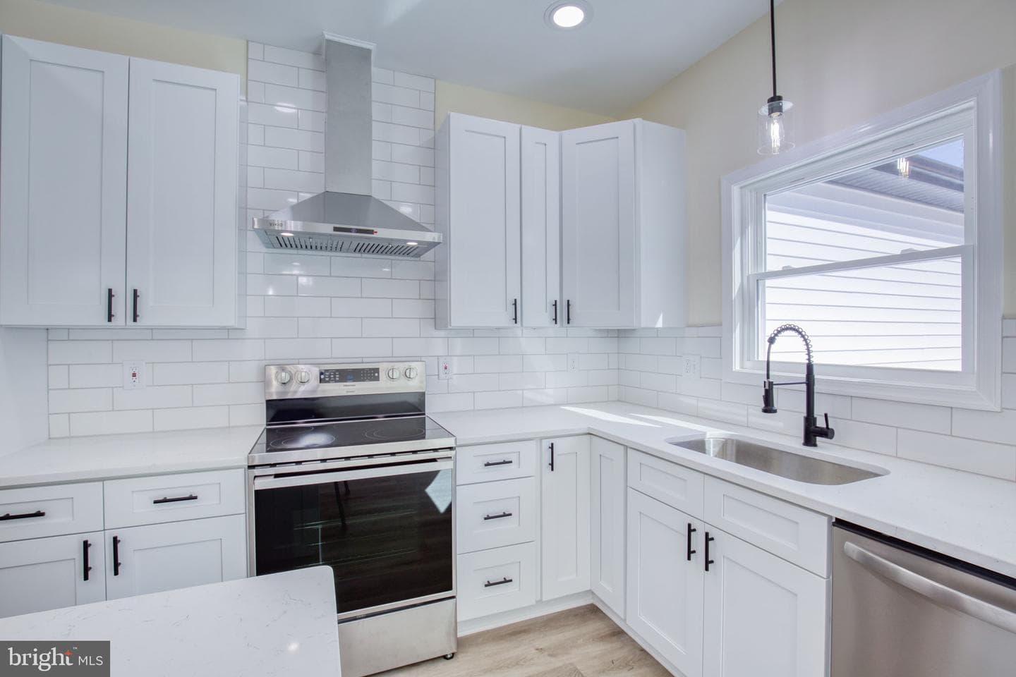 49 Poplar Lane photo 5