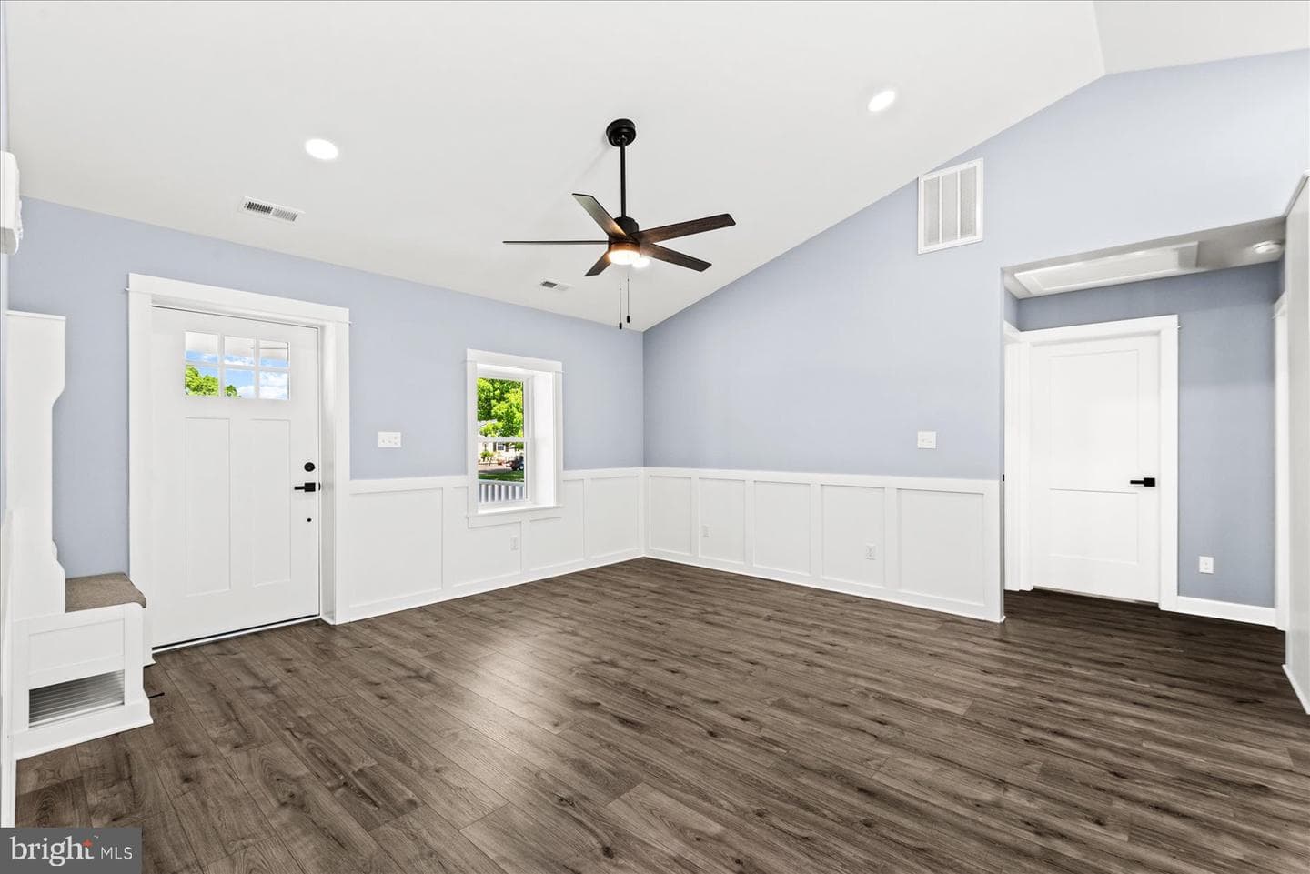 408 Wirt Street photo 10