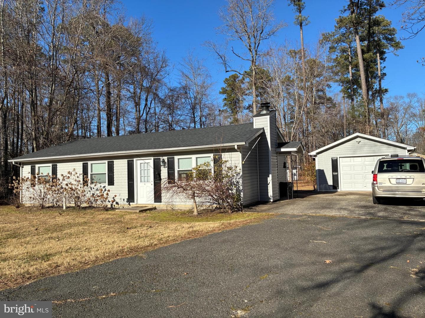 50 Greenway Drive photo 13