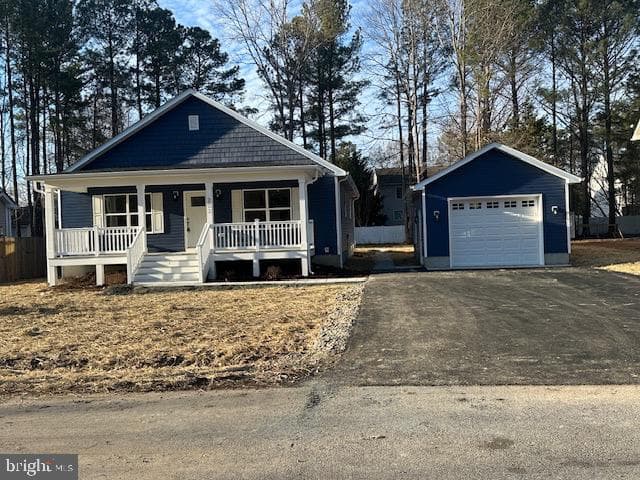 2802 Riverview Drive photo 4