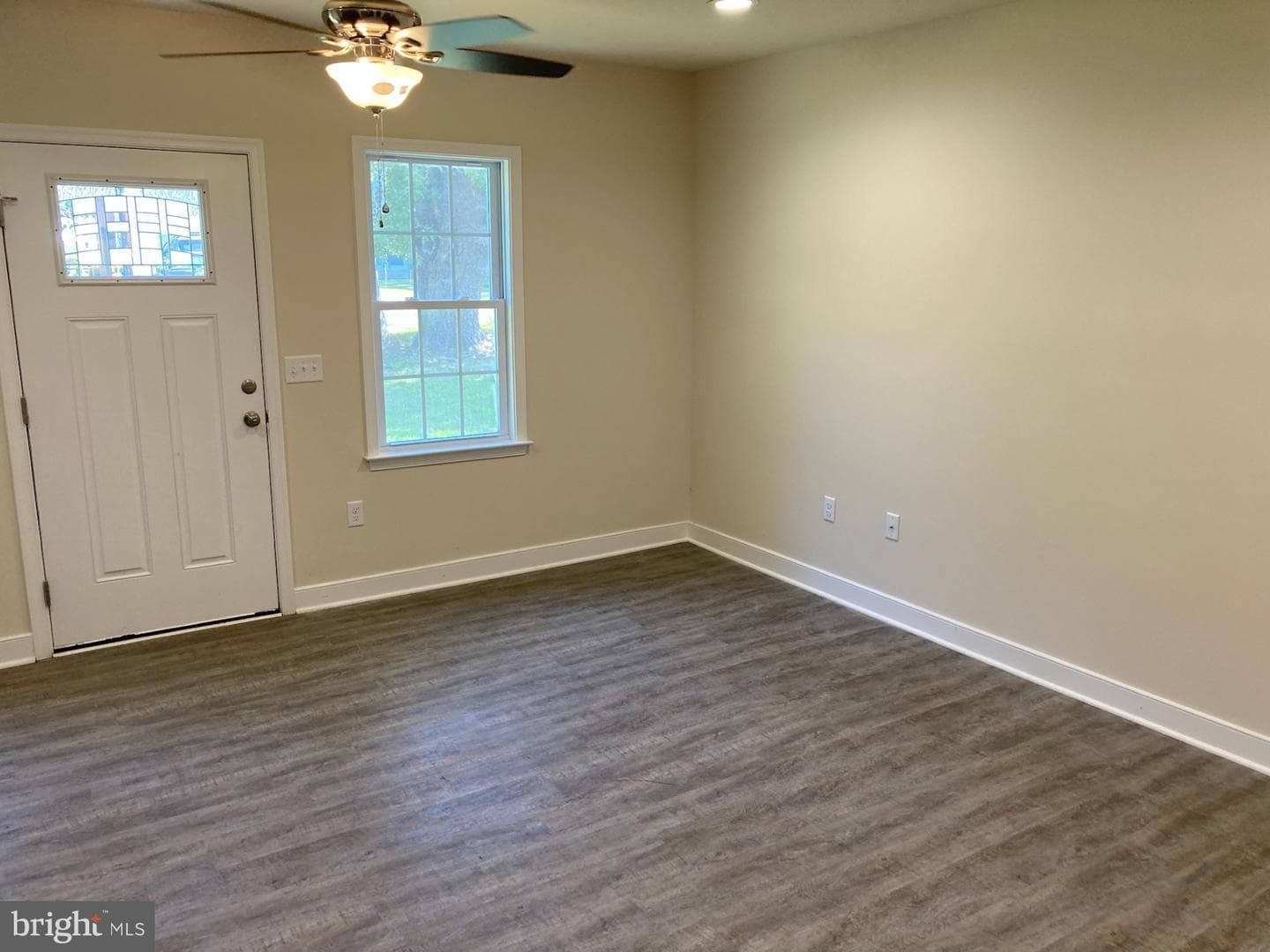 351 Rolando Drive photo 4