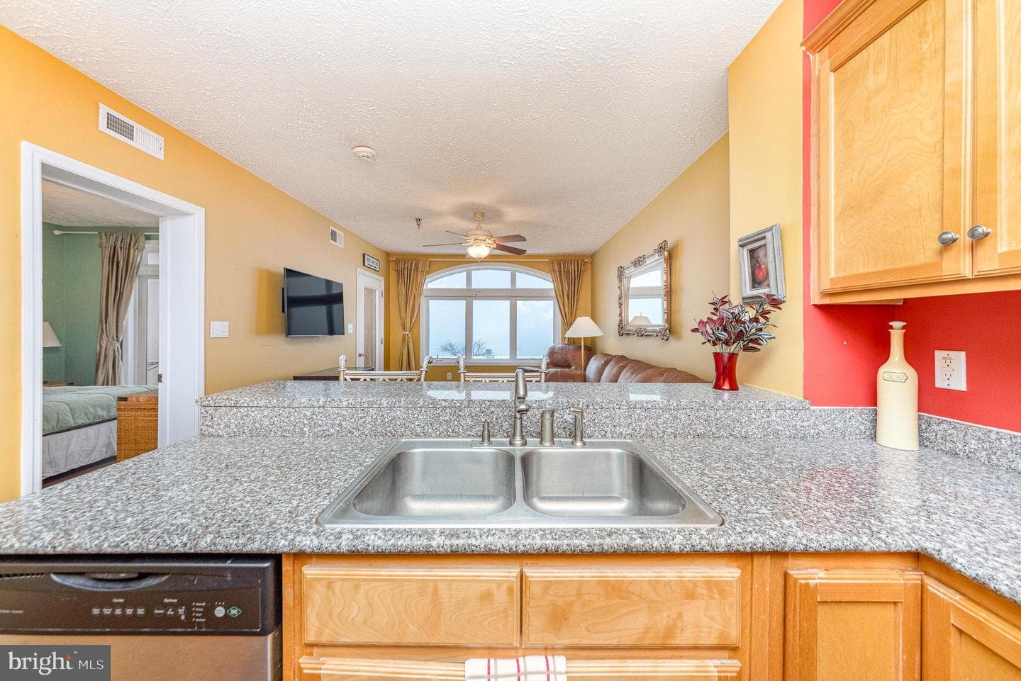 100 Taylor Street #505 photo 17