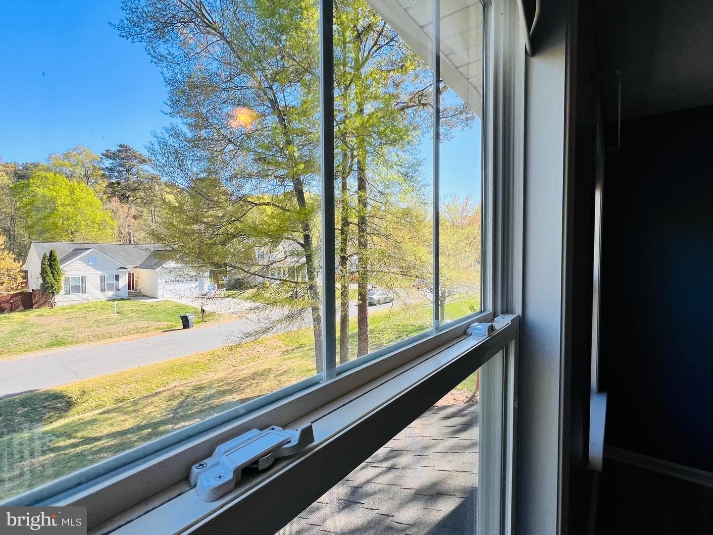 213 Forest Avenue photo 45