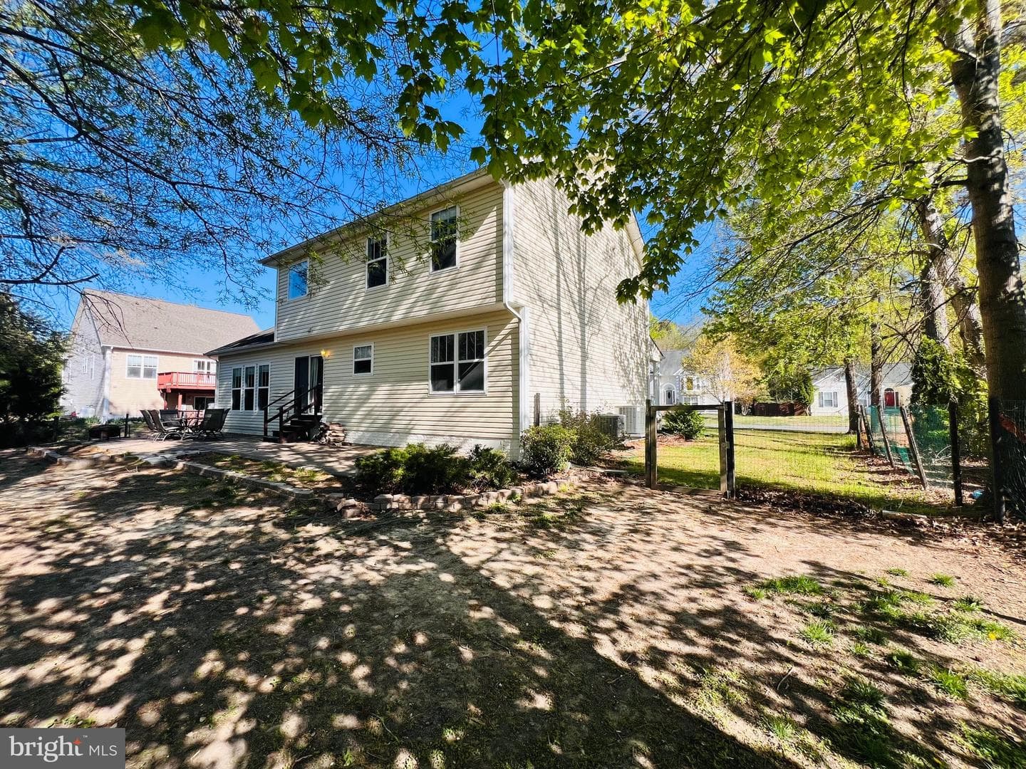 213 Forest Avenue photo 5