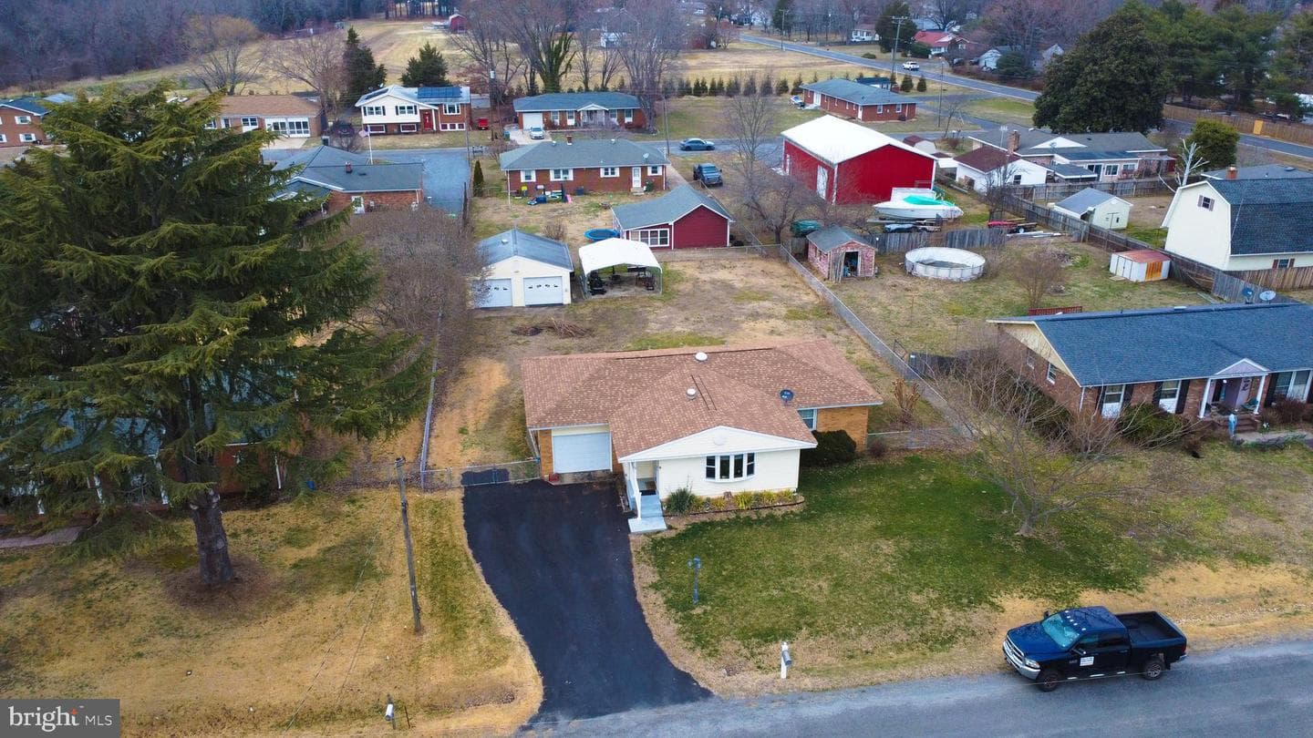 62 Darl Circle photo 34