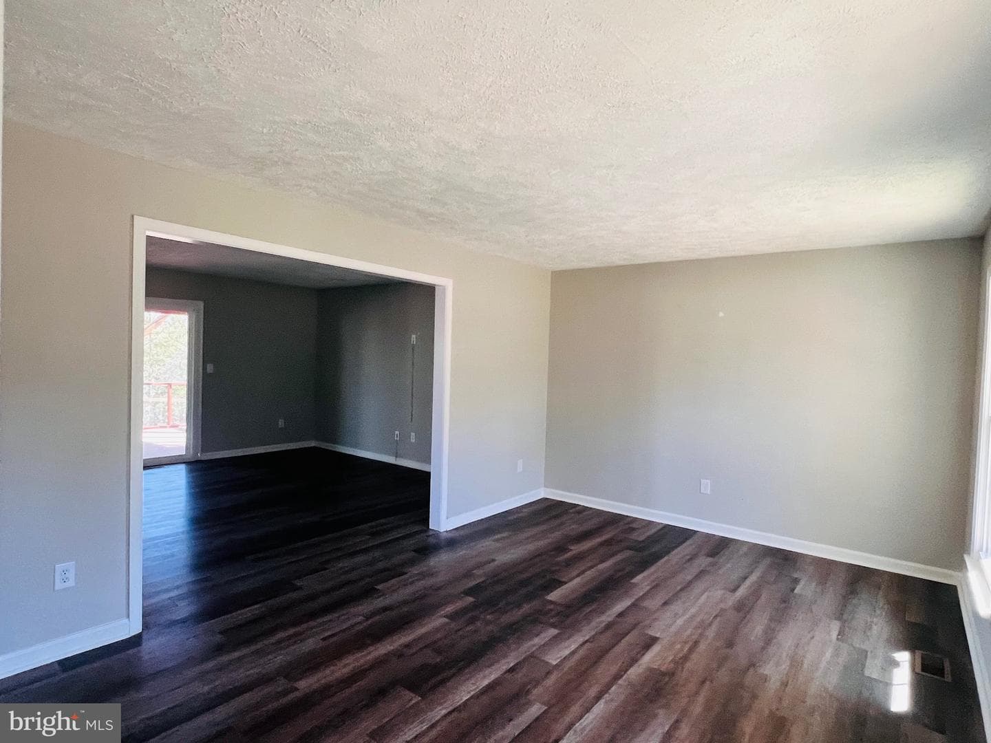 436 Thompson Circle photo 14