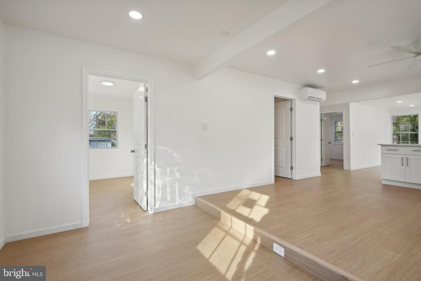 1432 Holly Vista Drive photo 3