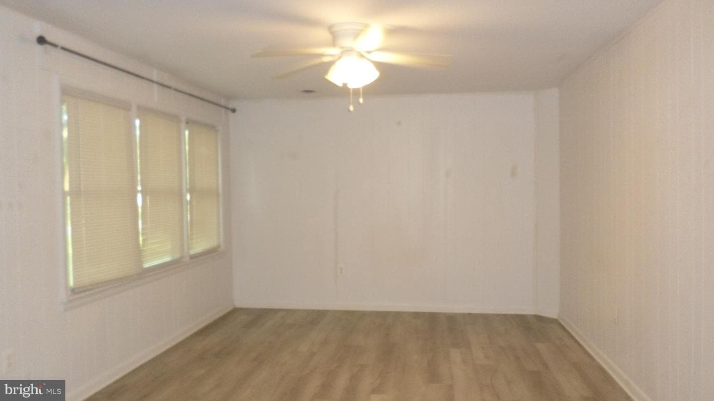 430 Holly Way photo 4