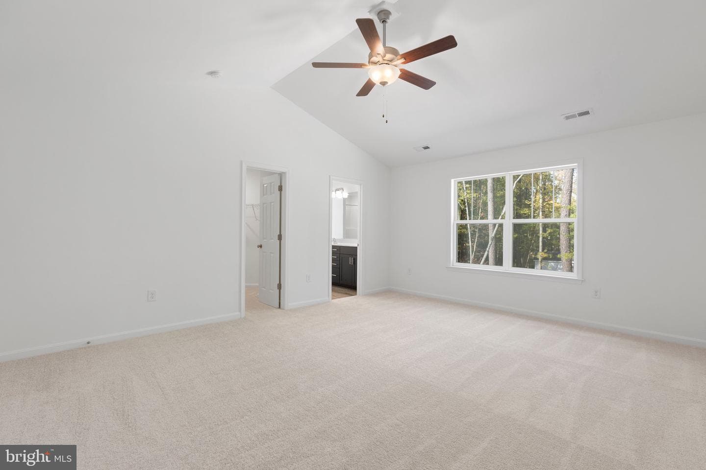 282 Circle Lane photo 31