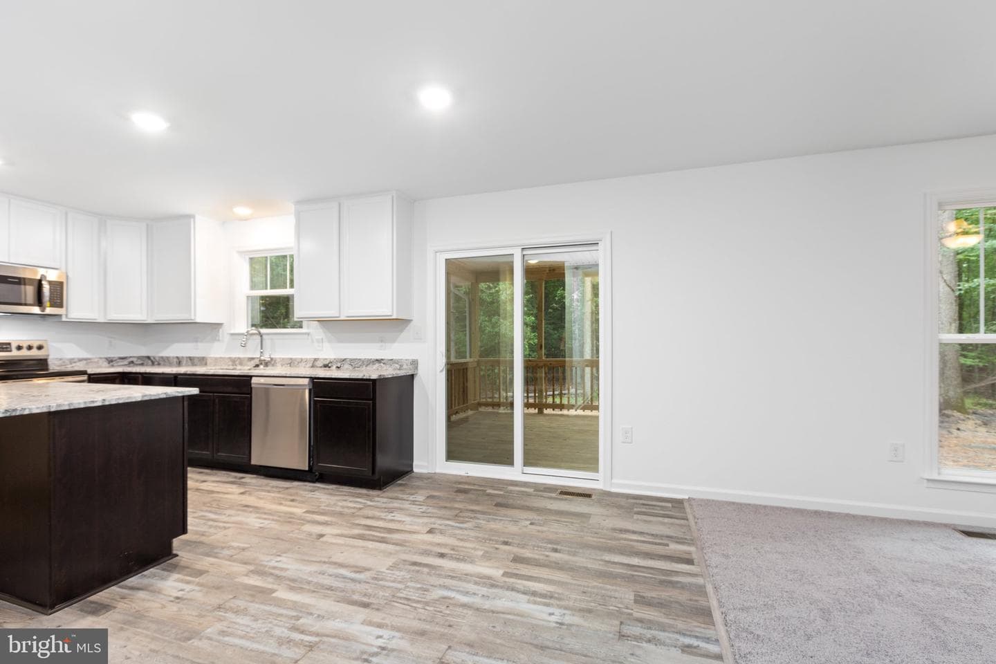 282 Circle Lane photo 41