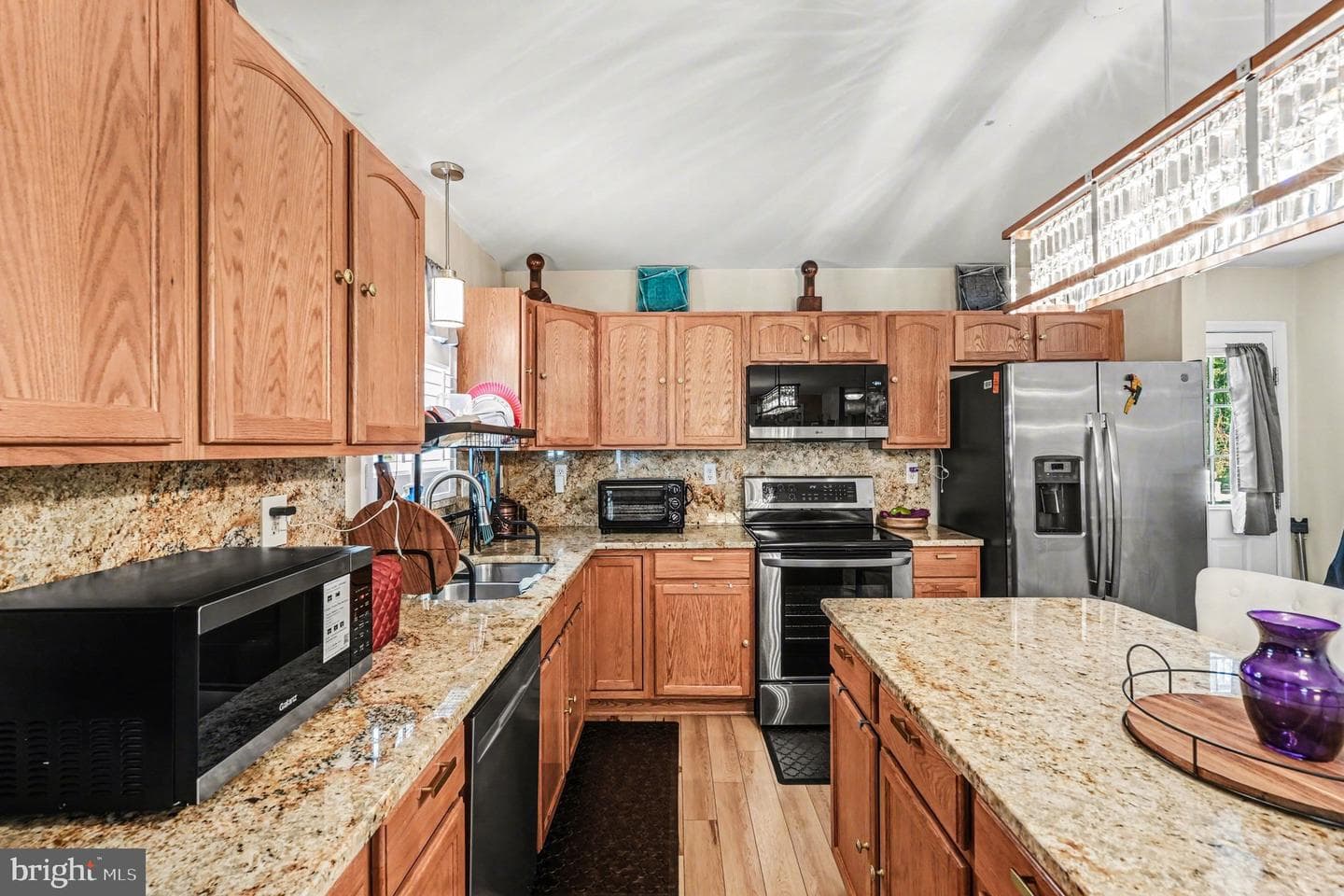 87 Cedar Lane photo 12
