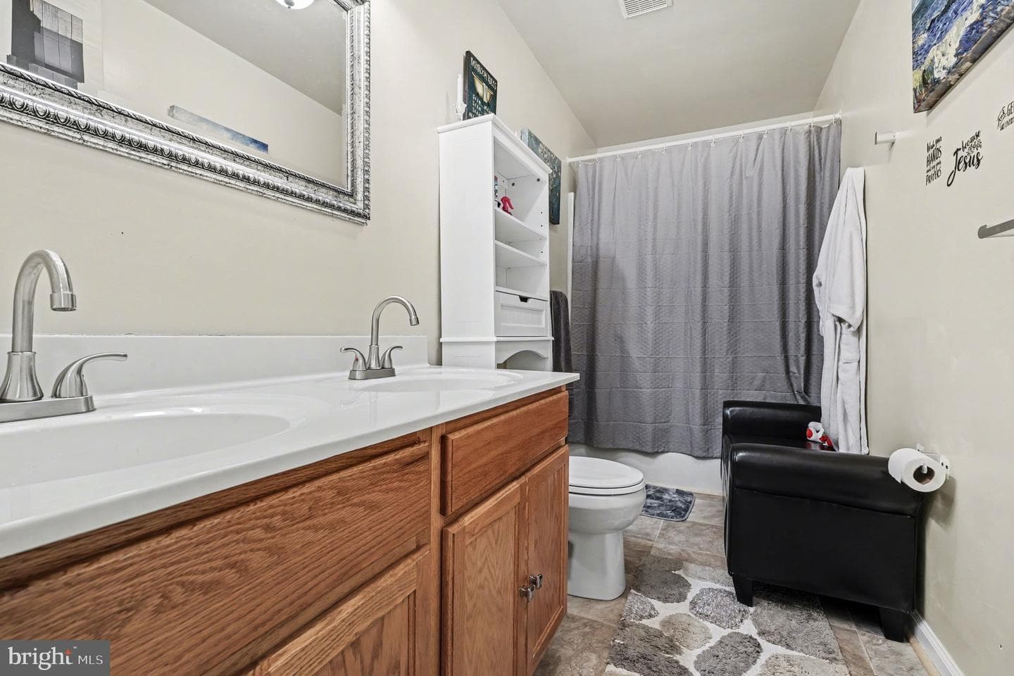 87 Cedar Lane photo 22