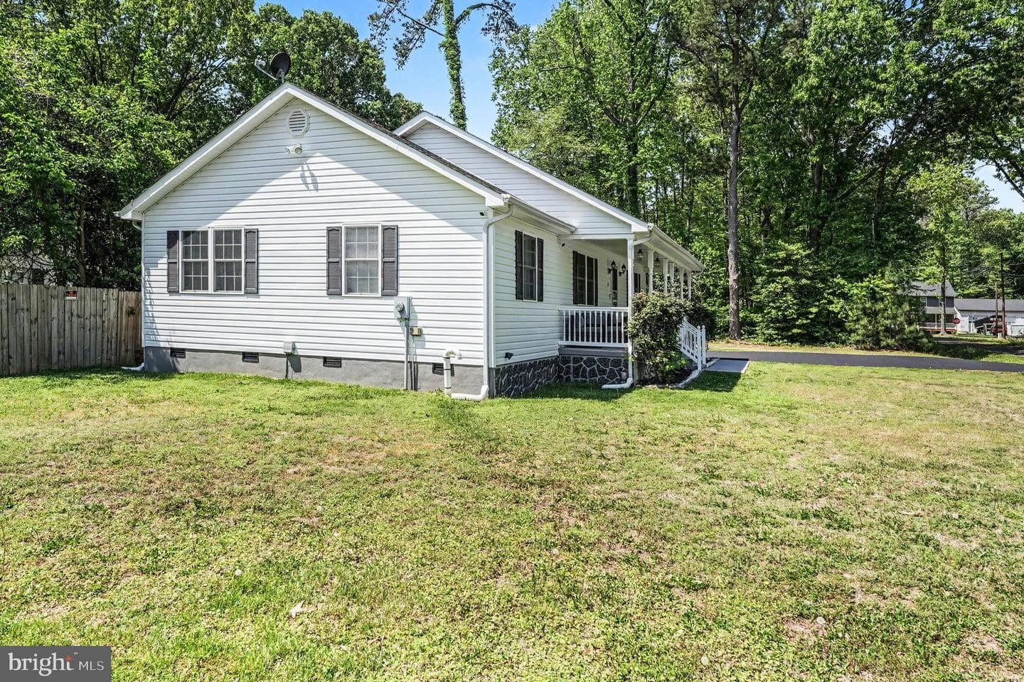87 Cedar Lane photo 24