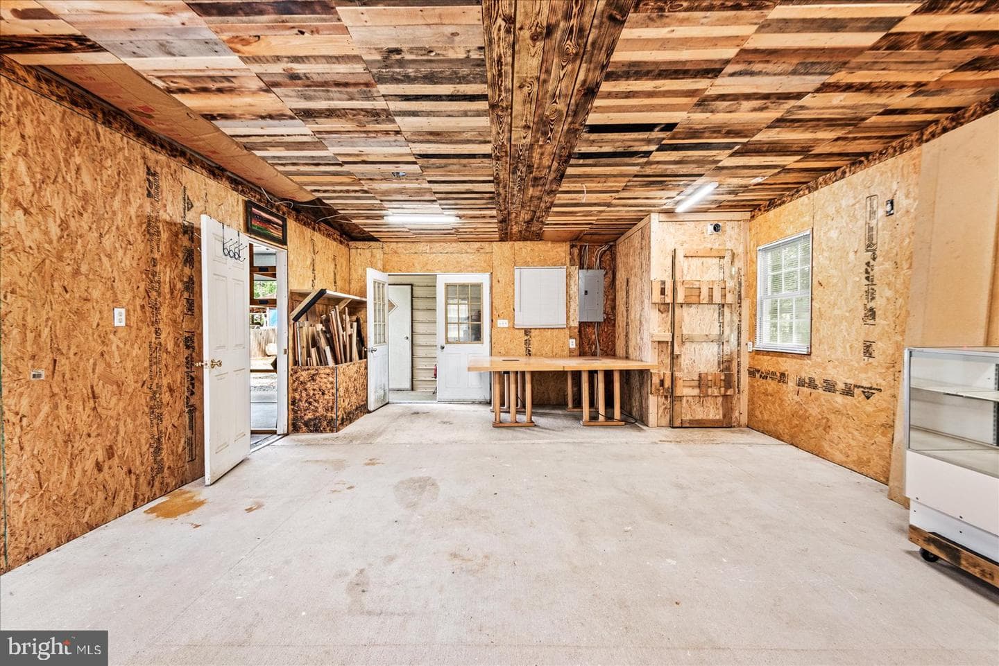 797 Forest Grove Road photo 32