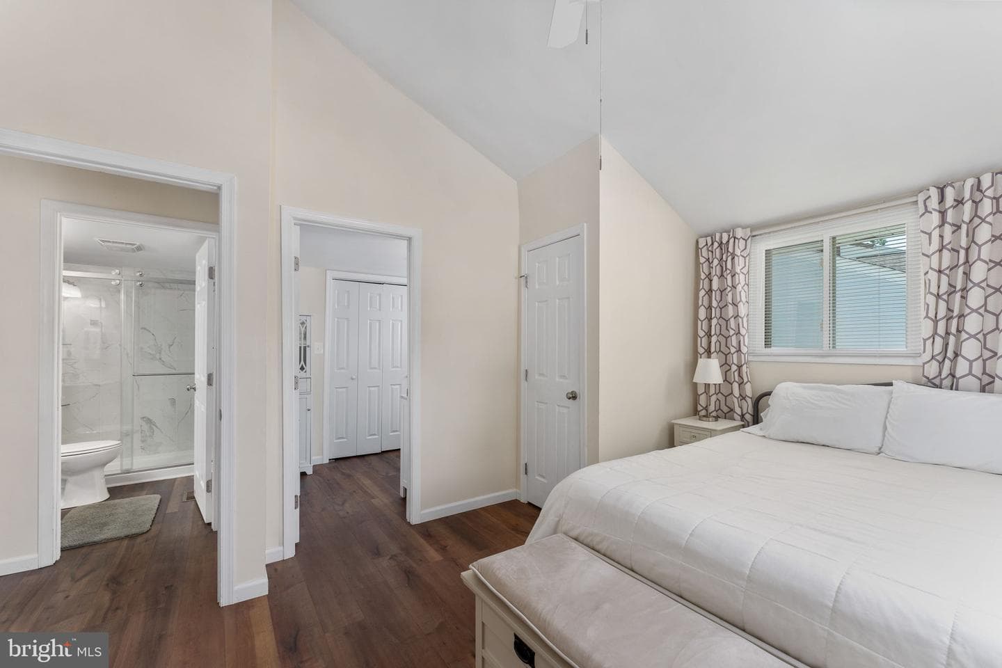 222 Shore Drive photo 12