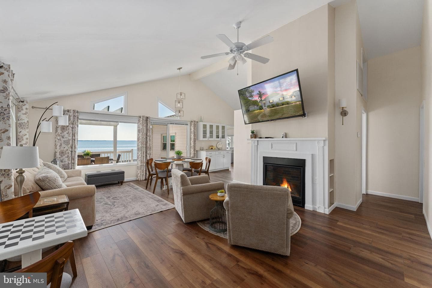 222 Shore Drive, Colonial Beach