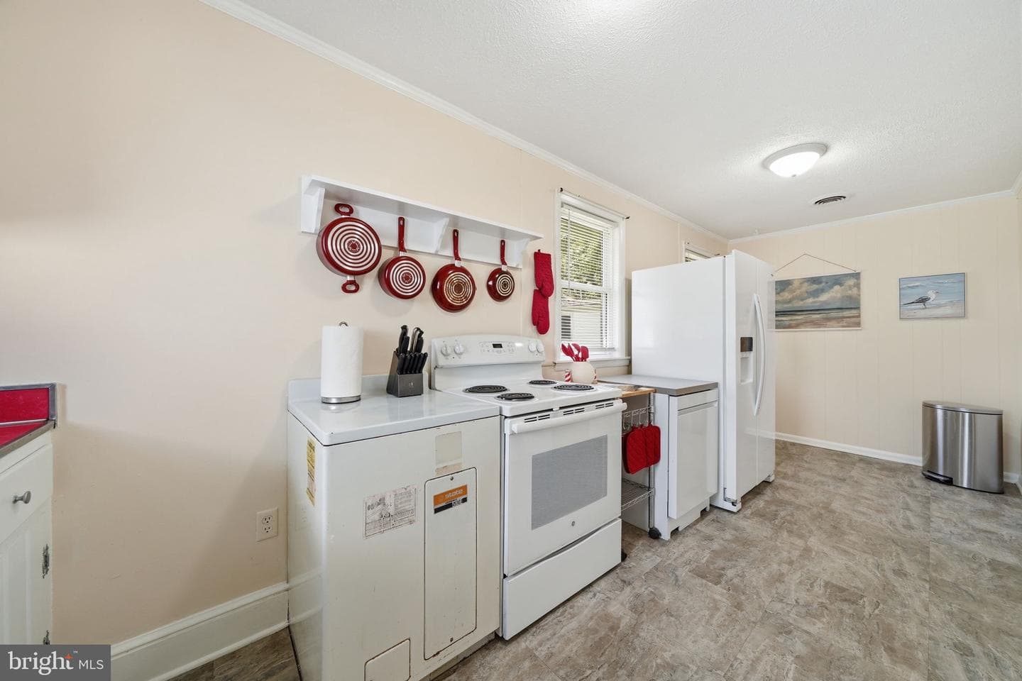 312 Vernon Street photo 20