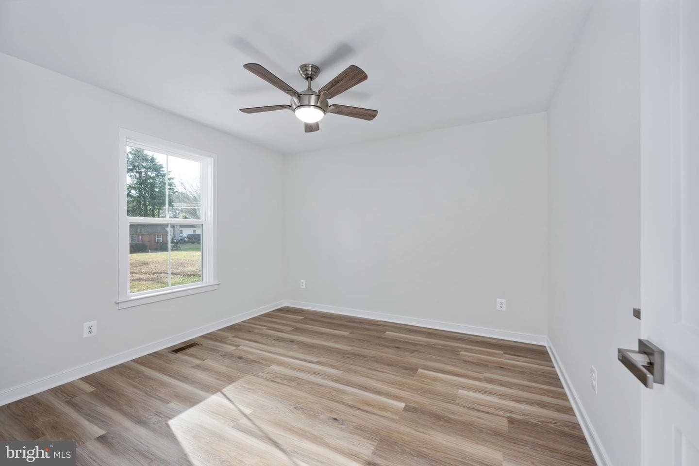 390 Monticello Drive photo 28