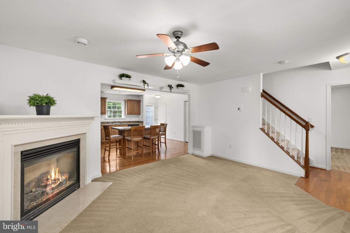 144 Bonnie Del Dr photo 10