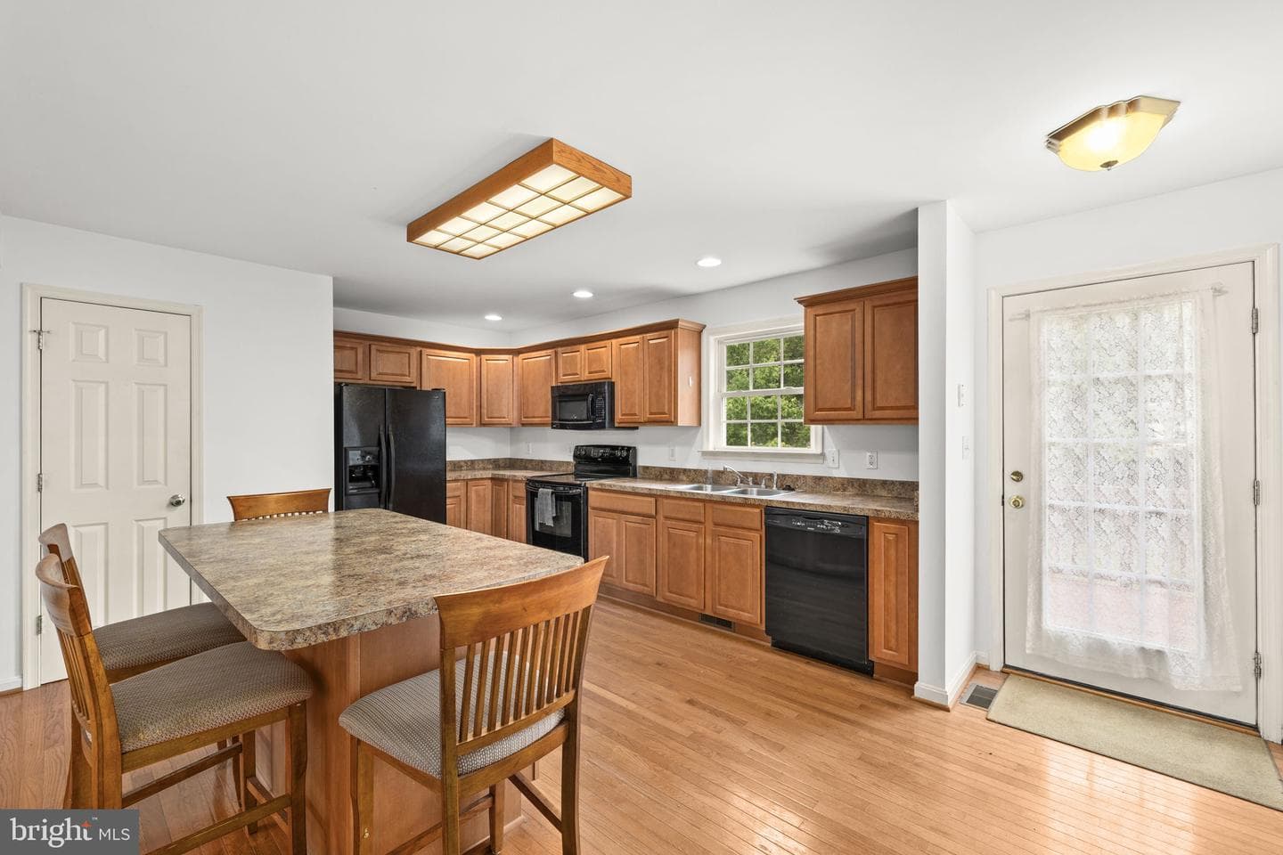 144 Bonnie Del Dr photo 13