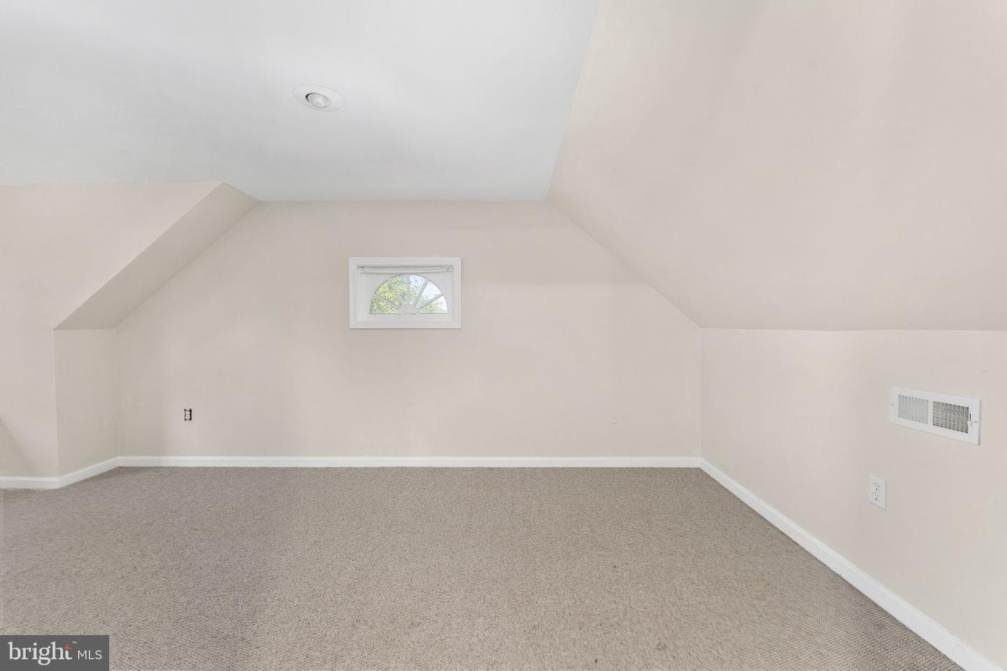 312 Madison Street photo 64