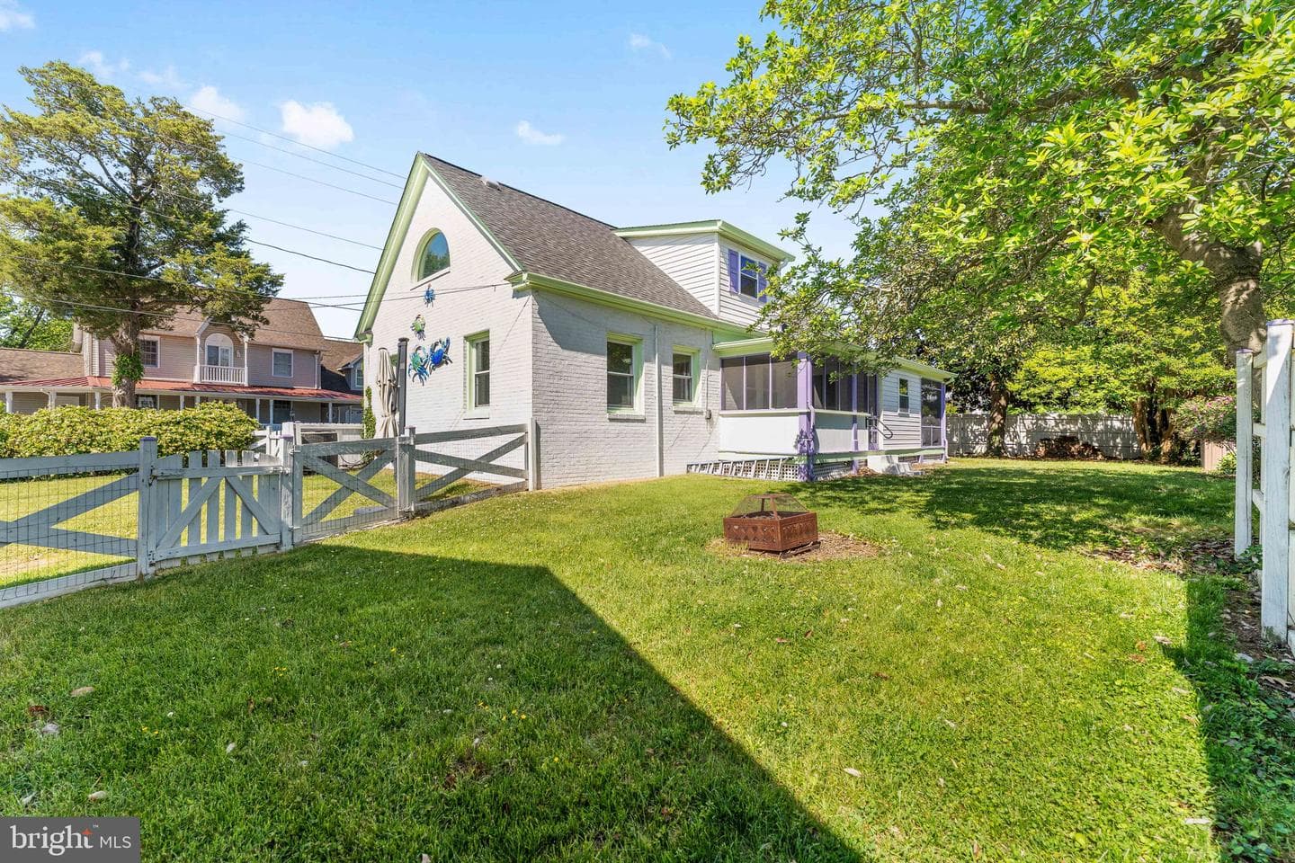 312 Madison Street photo 8