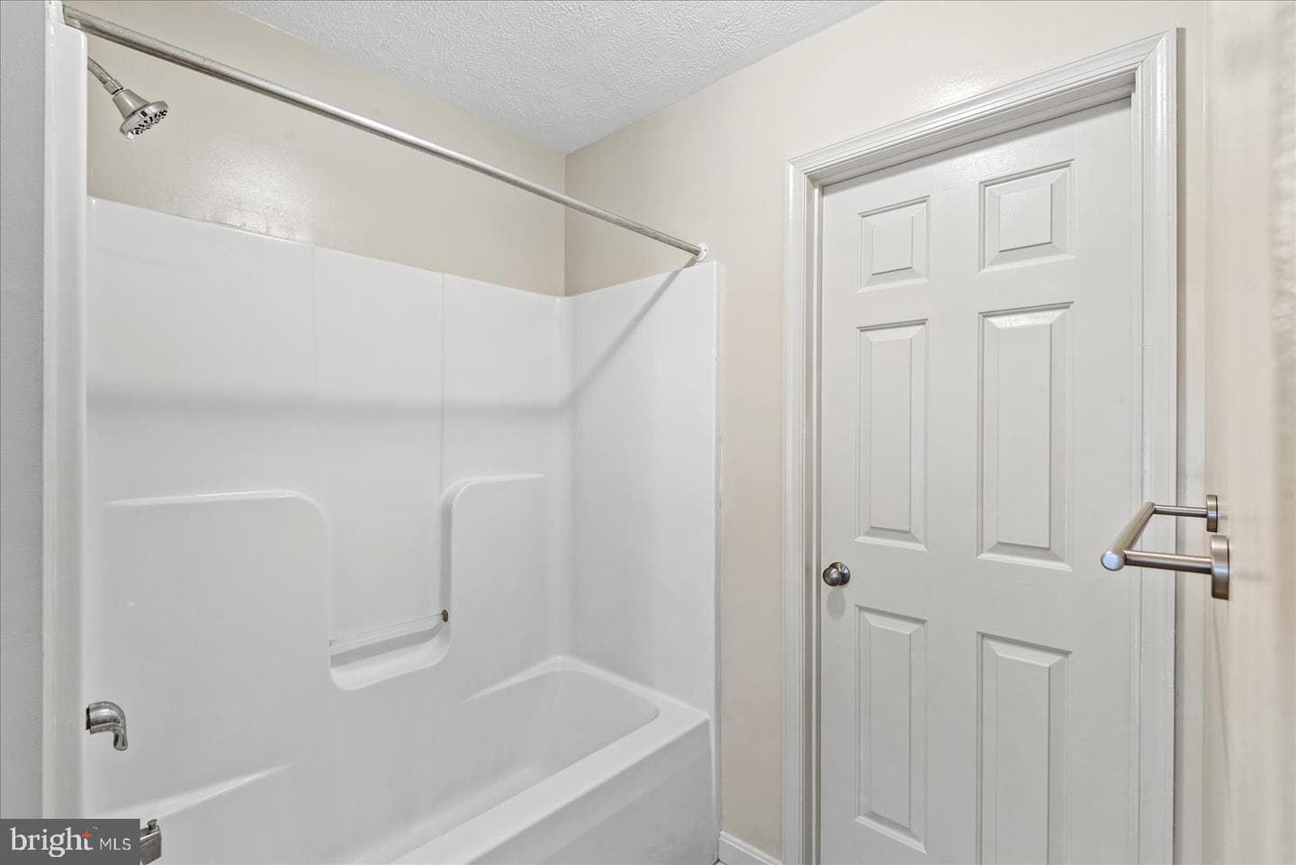 321 3rd Street photo 27