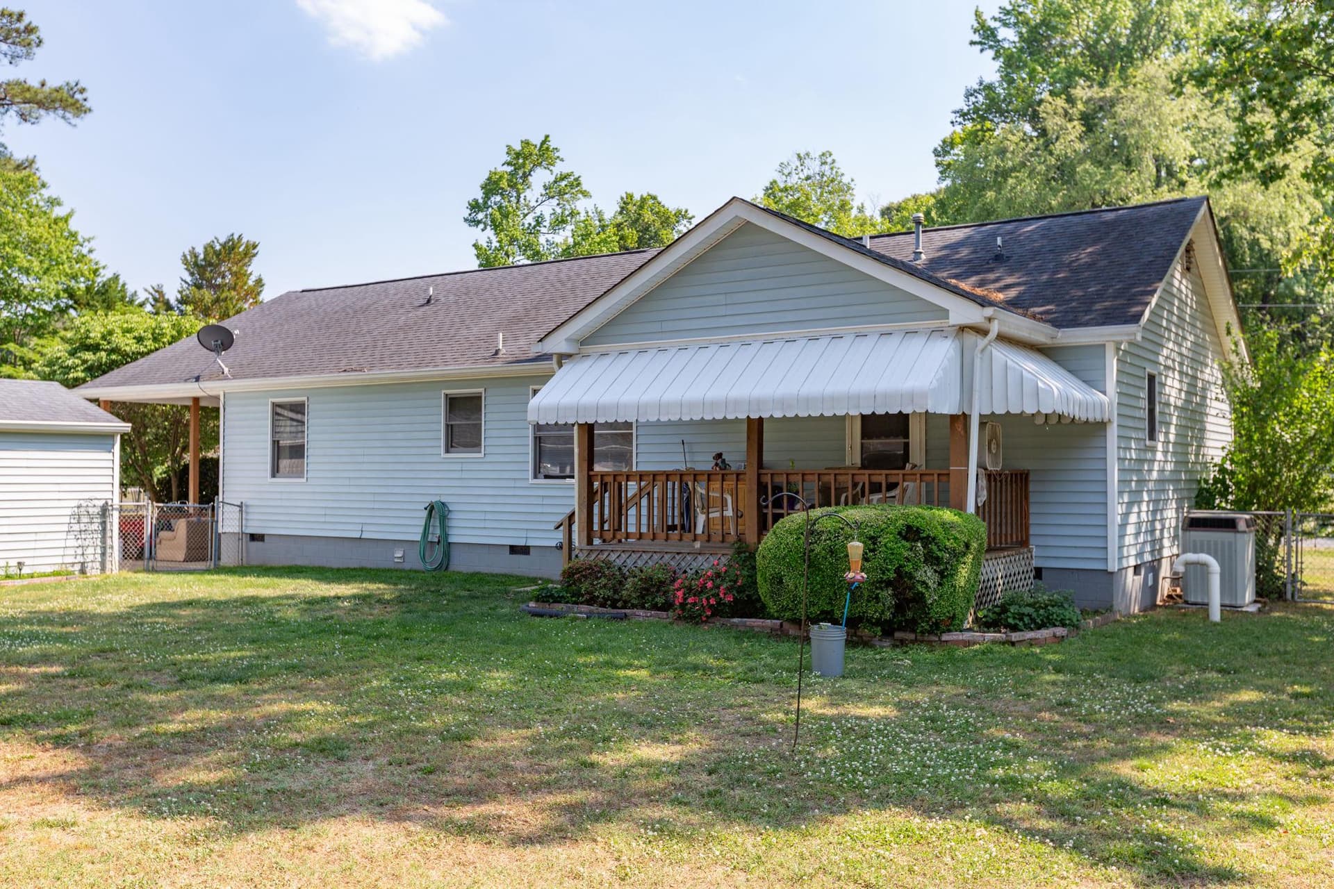 360 Cedar Lane photo 41