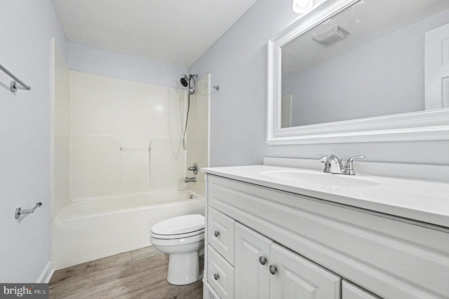 3301 Stratford Street photo 20