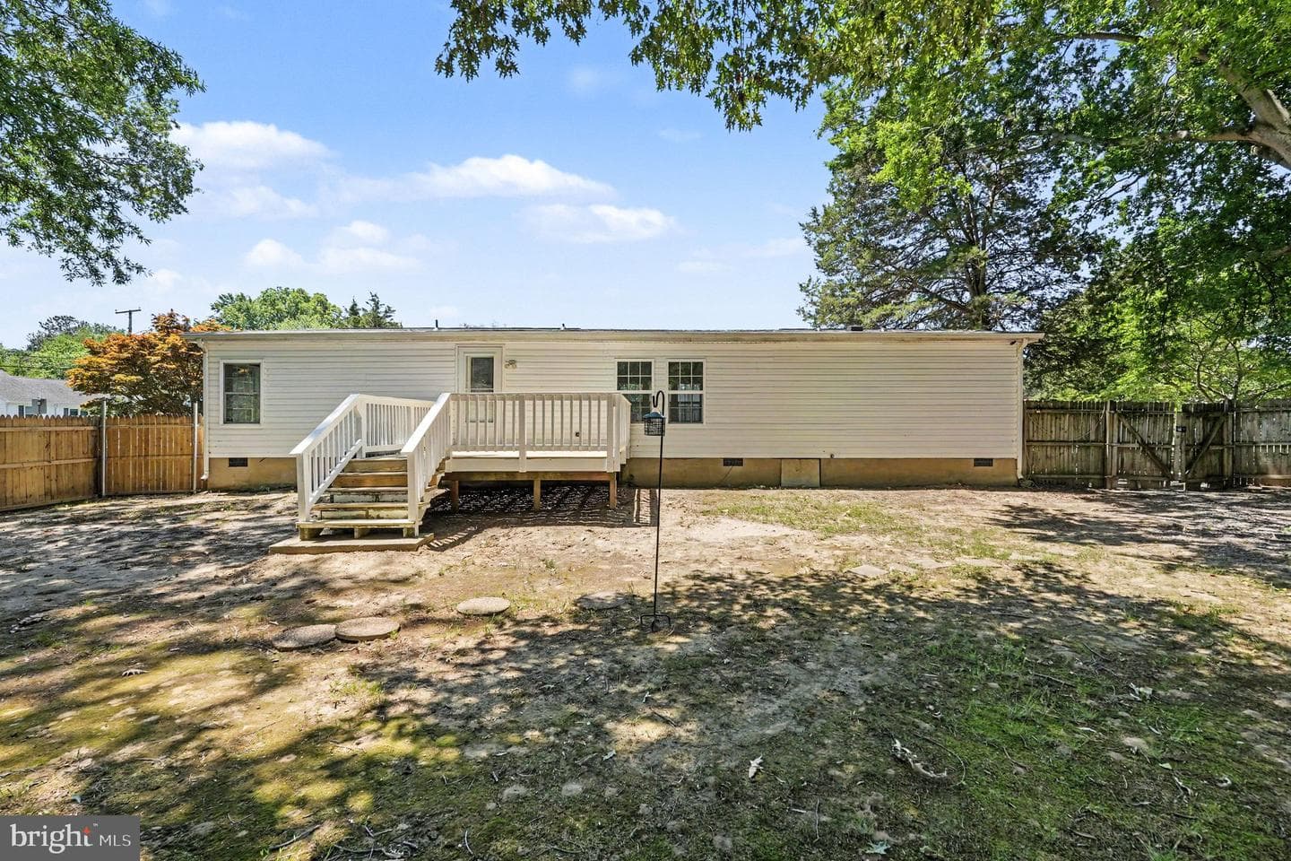 3301 Stratford Street photo 22