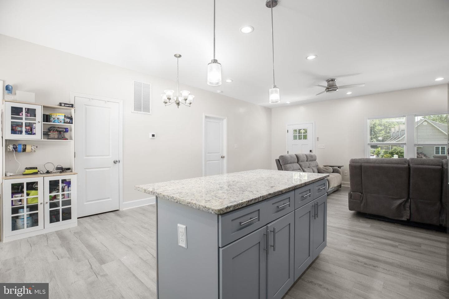 1129 Albrough Boulevard photo 7