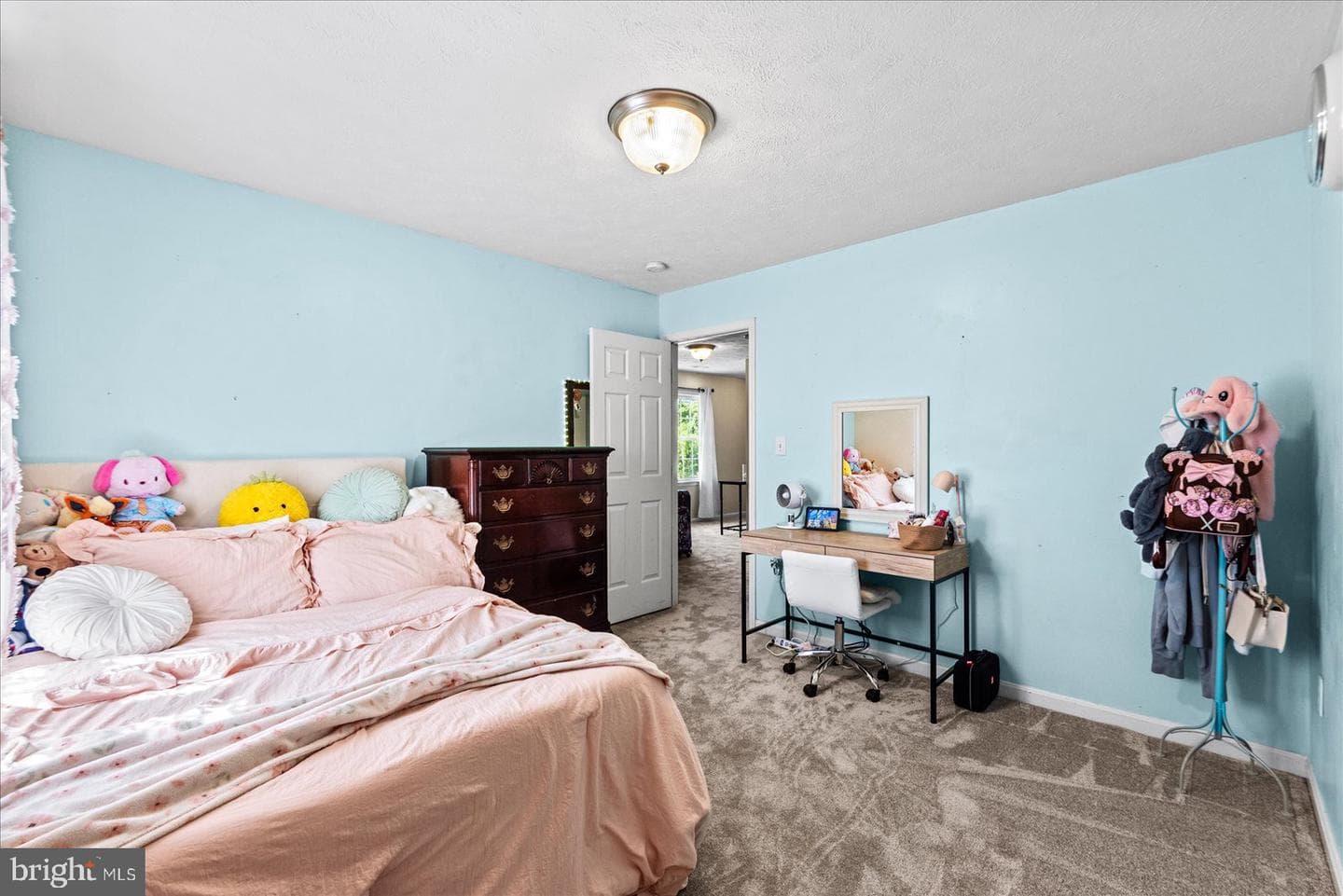360 4th Street photo 22