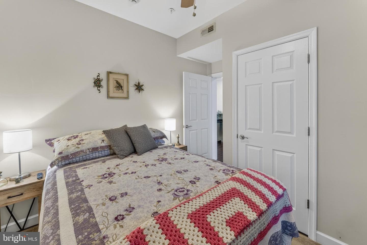 103 N Irving Avenue #404 photo 16